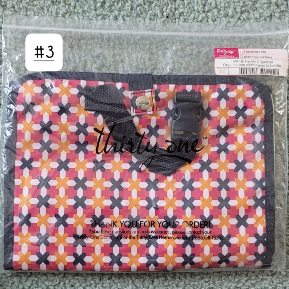 COPY - Thirty-One Fold Up Family Organizer